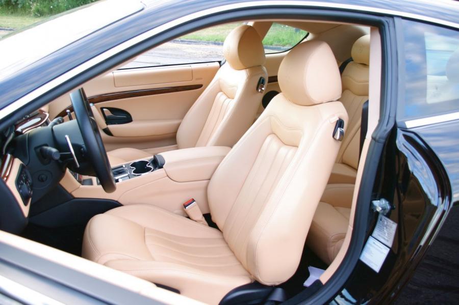  Maserati GranTurismo 2008 года  (фото 14 из 64)